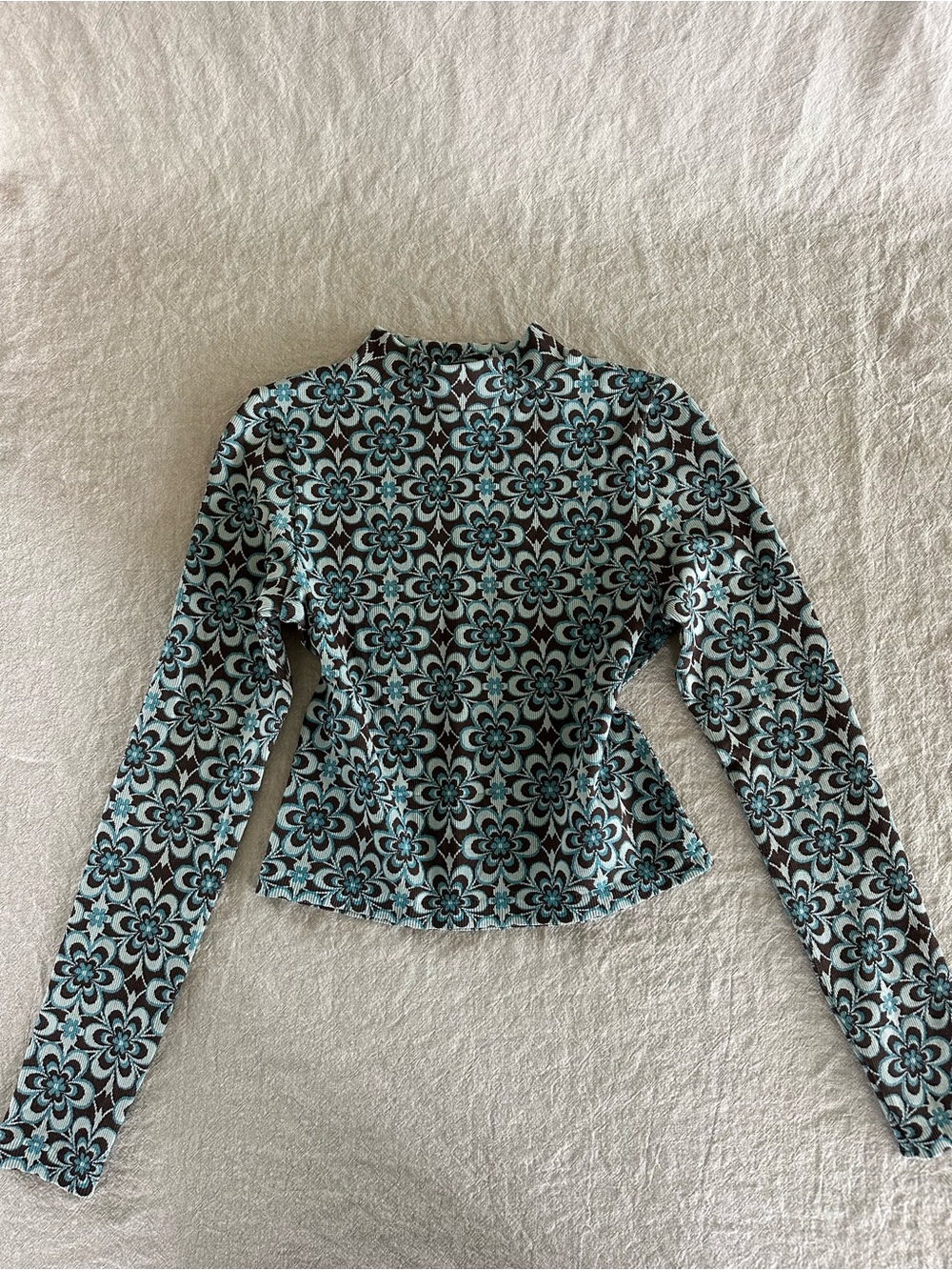 70s Style Long Sleeve Floral Print Top in Aqua and Brown